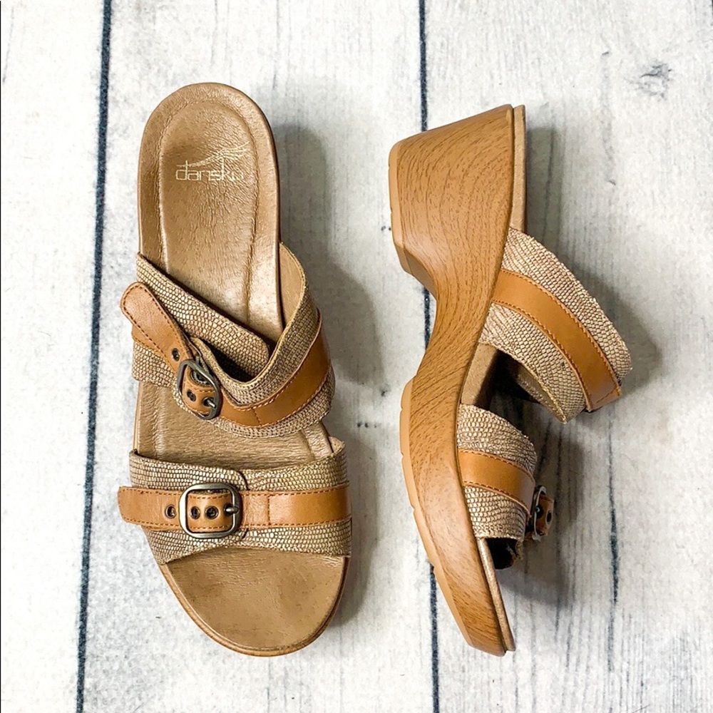 Dansko | Womans sandals | EUC
